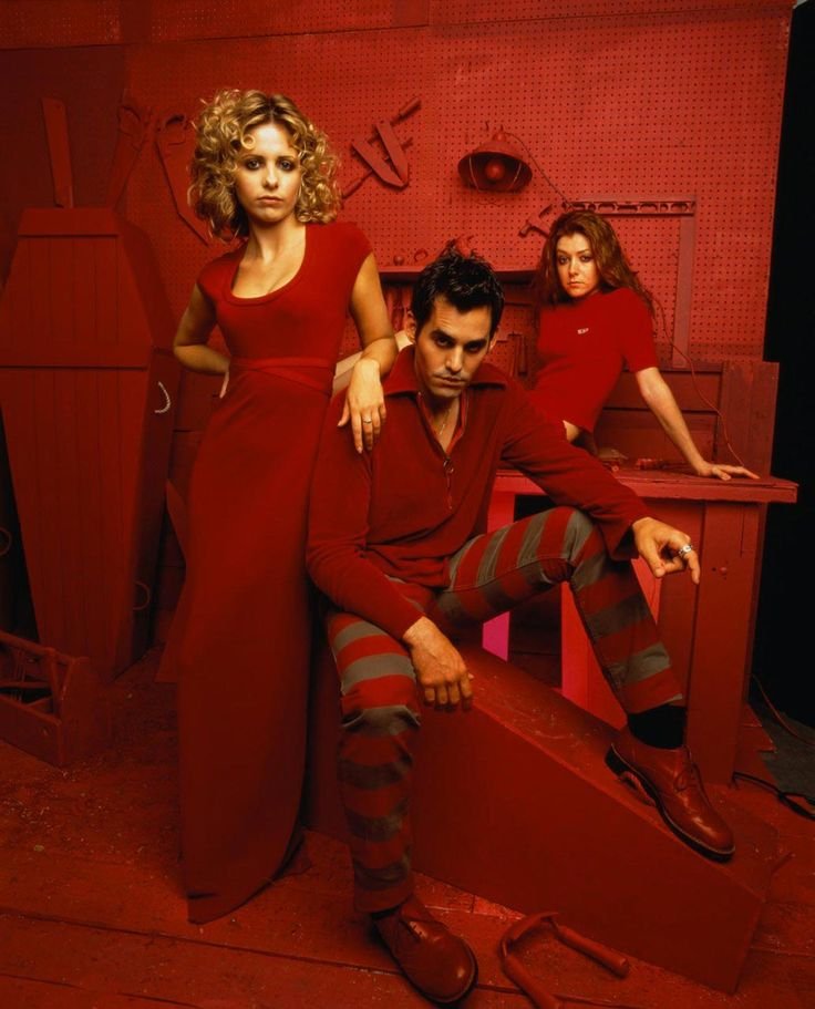 Major Themes & Symbolism of Buffy the Vampire Slayer Season 2 Unveiling